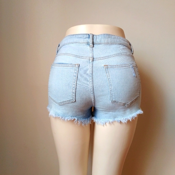 H&M Distress Denim Shorts - Picture 2 of 10